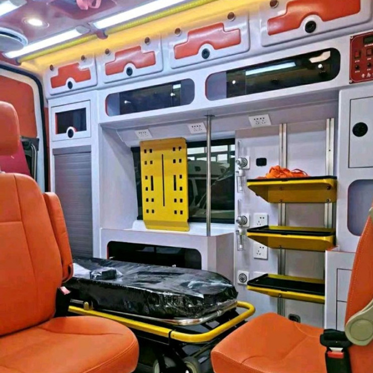 永嘉长途救护车护送病人租赁价格